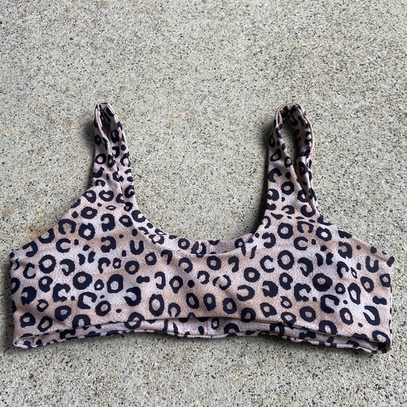 medium shein swim top - Picture 2 of 2